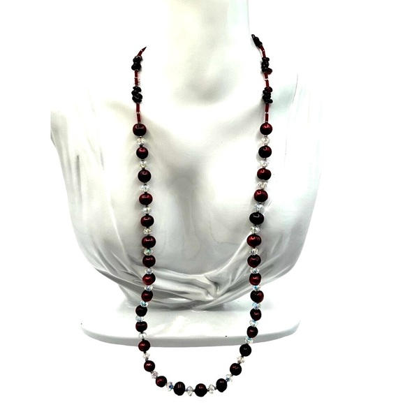 Vintage Beaded Necklace With Red & Clear Glass Beads - Picture 2 of 8